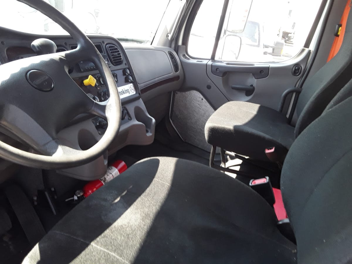 2019 Freightliner M2 106 865446