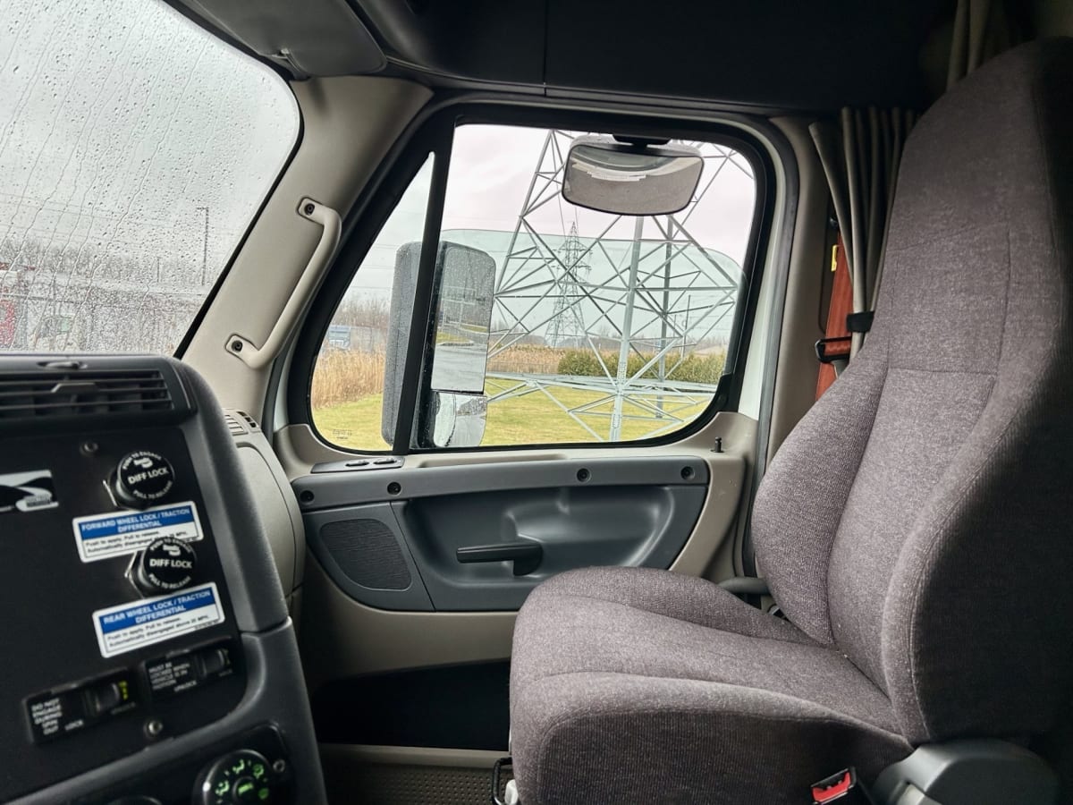 2019 Freightliner/Mercedes CASCADIA 125 866030