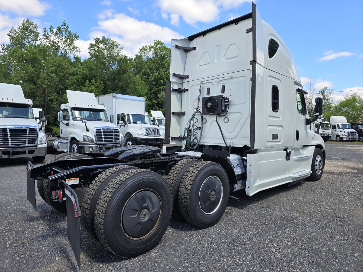 2019 Freightliner/Mercedes CASCADIA 125 866053