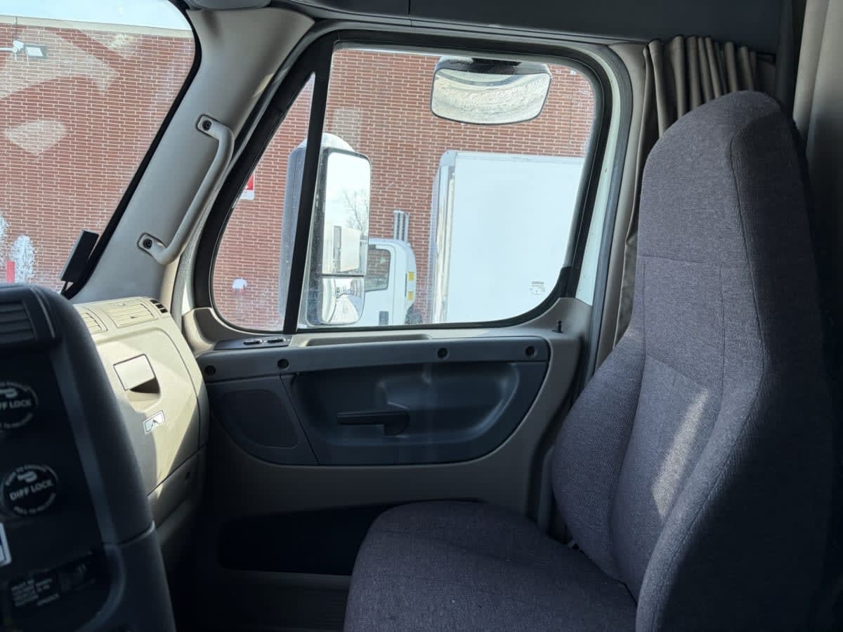 2019 Freightliner/Mercedes CASCADIA 125 866070