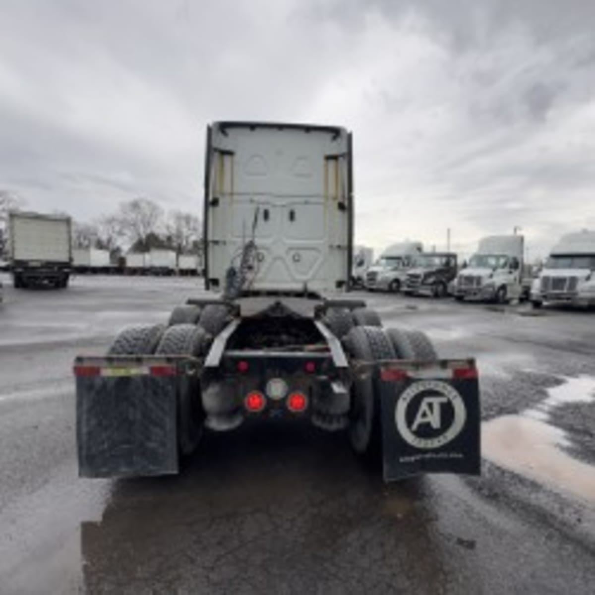 2019 Freightliner - image 5