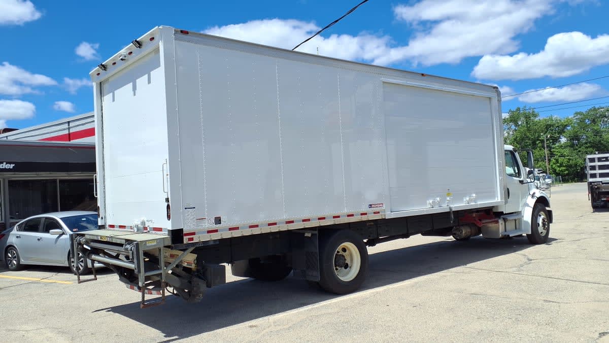 2019 Freightliner/Mercedes M2 106 866097