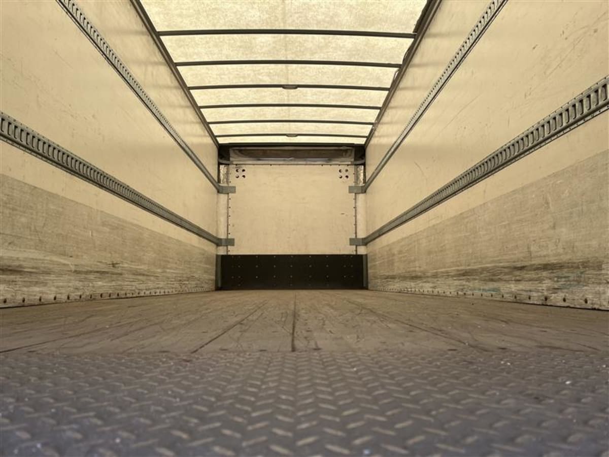 2019 Freightliner/Mercedes M2 106 866103