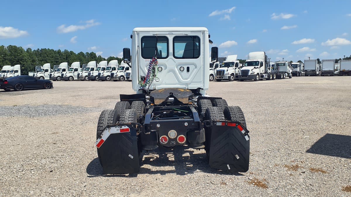 2020 Freightliner/Mercedes CASCADIA 125 866121