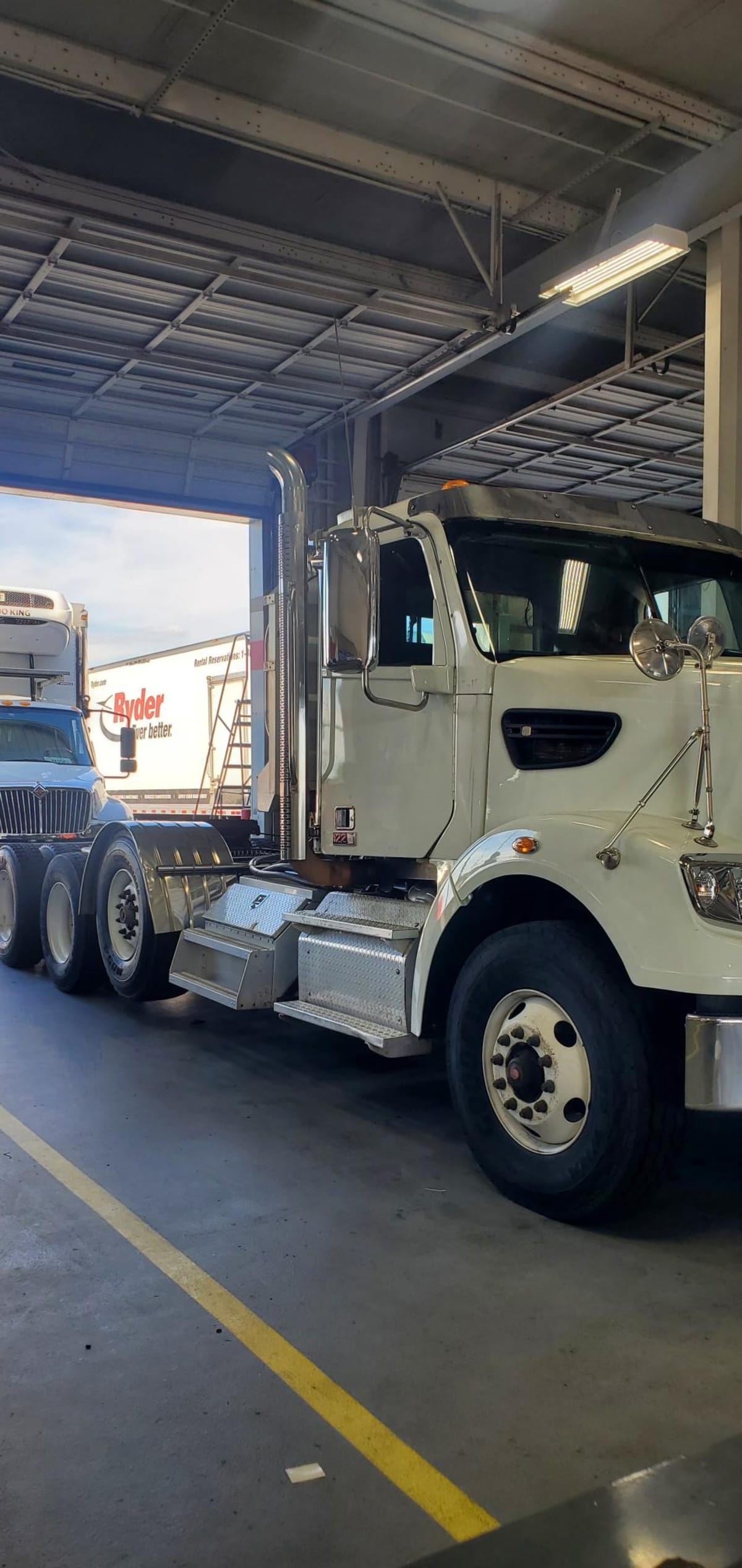 2019 Freightliner/Mercedes 122SD 866151 2019 Freightliner/Mercedes 122SD 866151