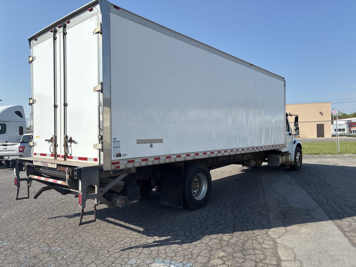 2019 Freightliner M2 106 in Syracuse, NY — photo 4