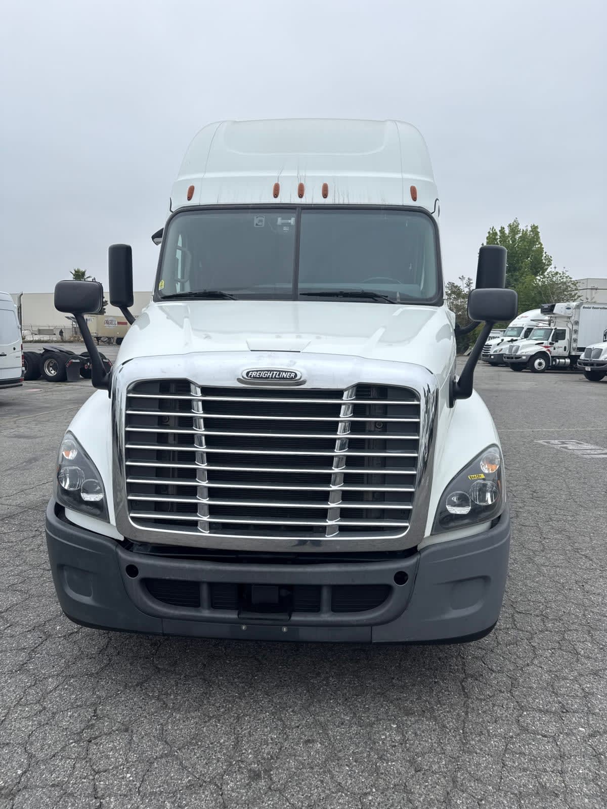 2019 Freightliner - image 2