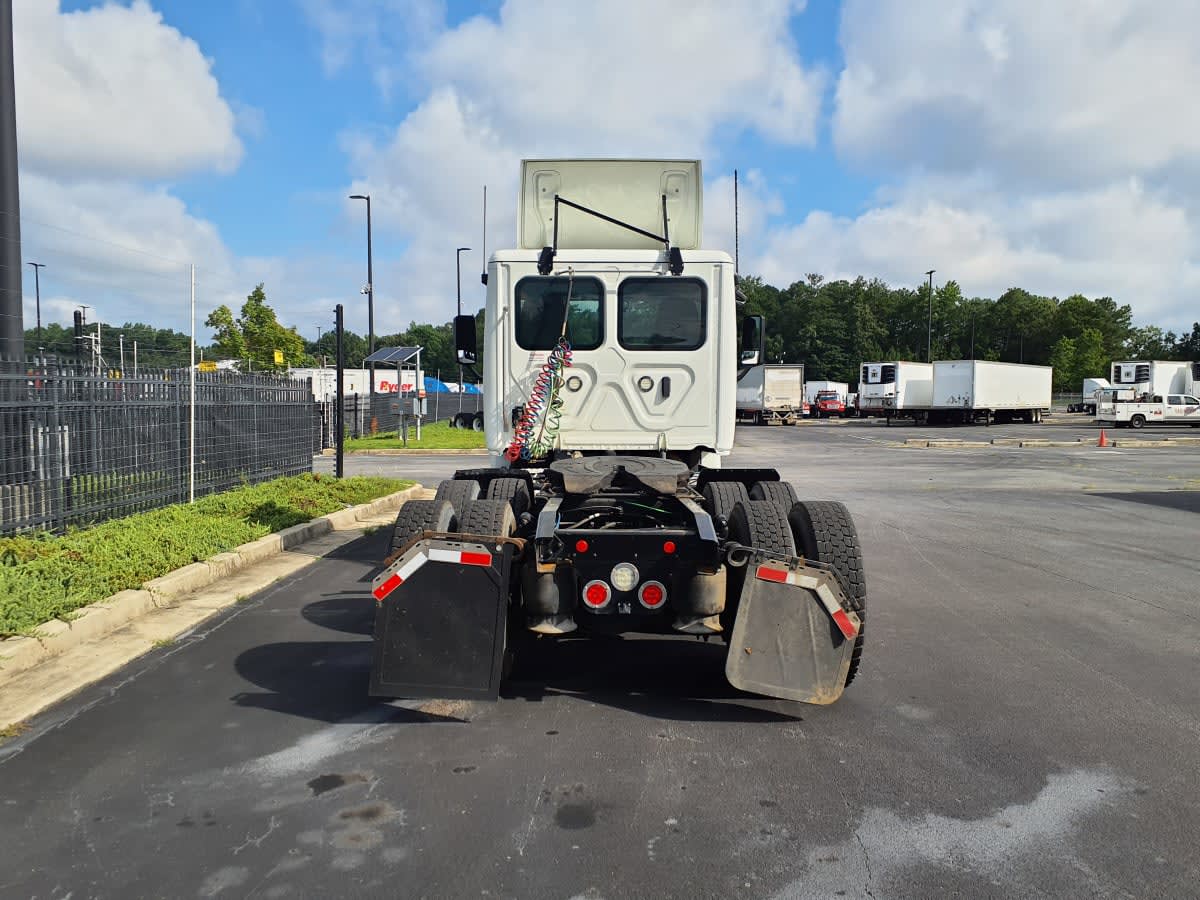 2019 Freightliner Cascadia in Atlanta, GA — photo 5