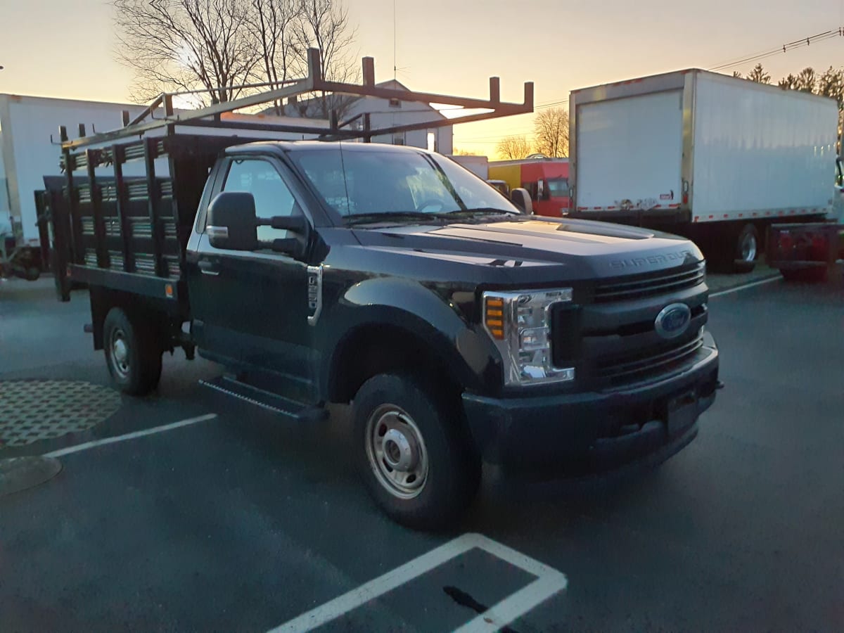 2019 Ford Motor Company F-250XL 866216