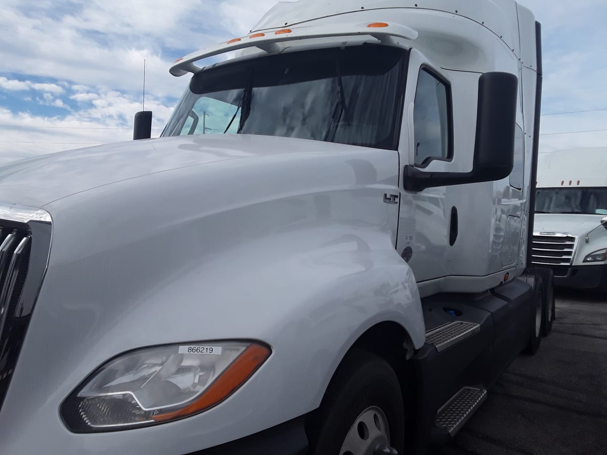 2019 Navistar International LT625 SLPR CAB 866219