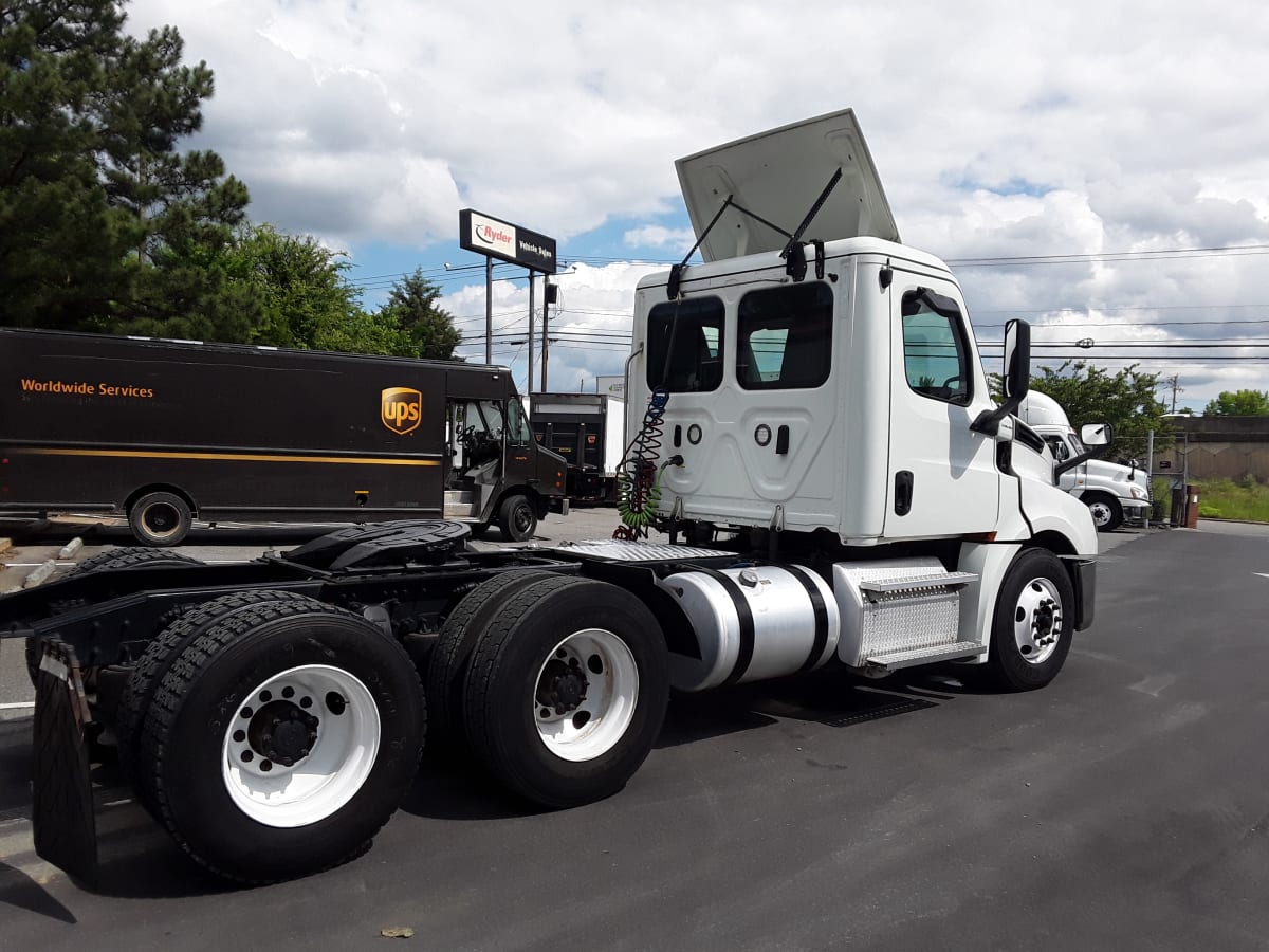 2019 Freightliner/Mercedes NEW CASCADIA PX12664 866227