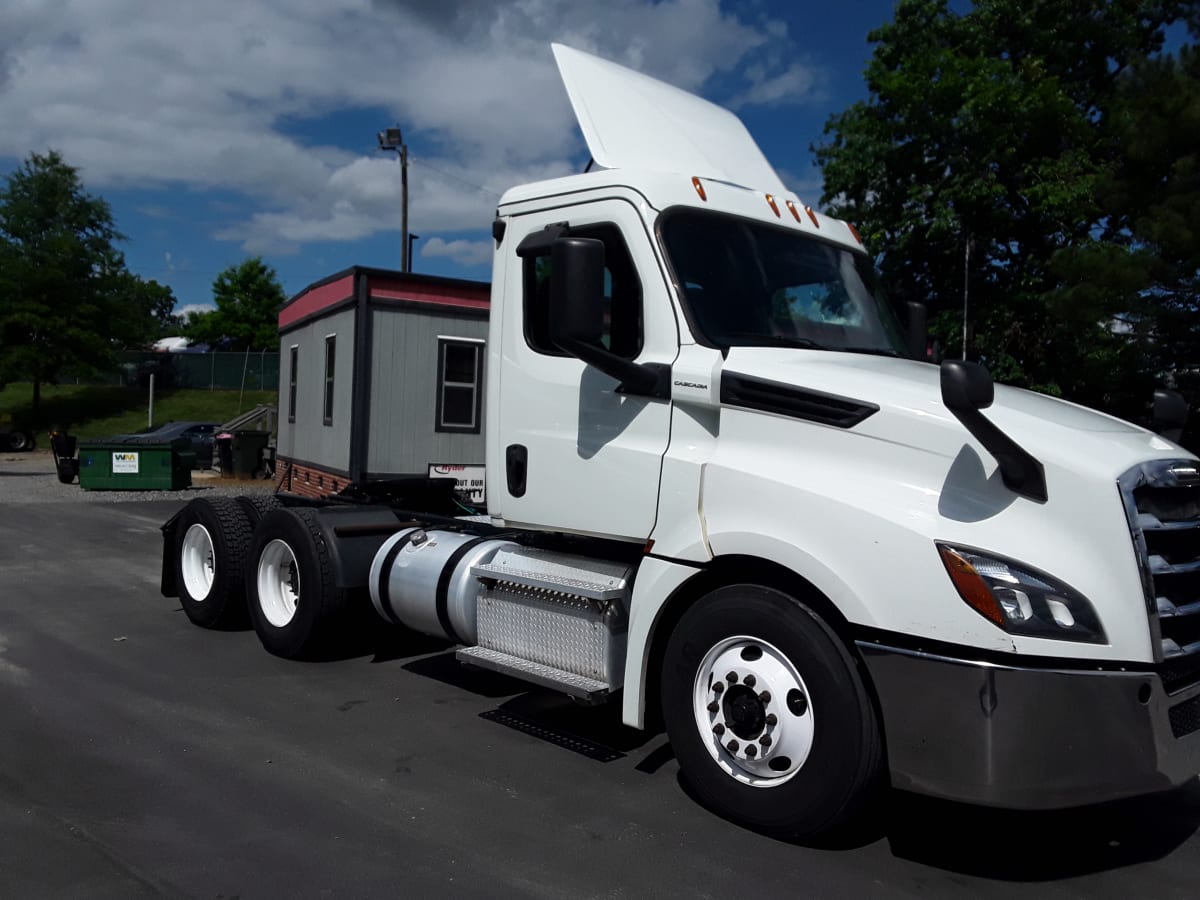 2019 Freightliner/Mercedes NEW CASCADIA PX12664 866227