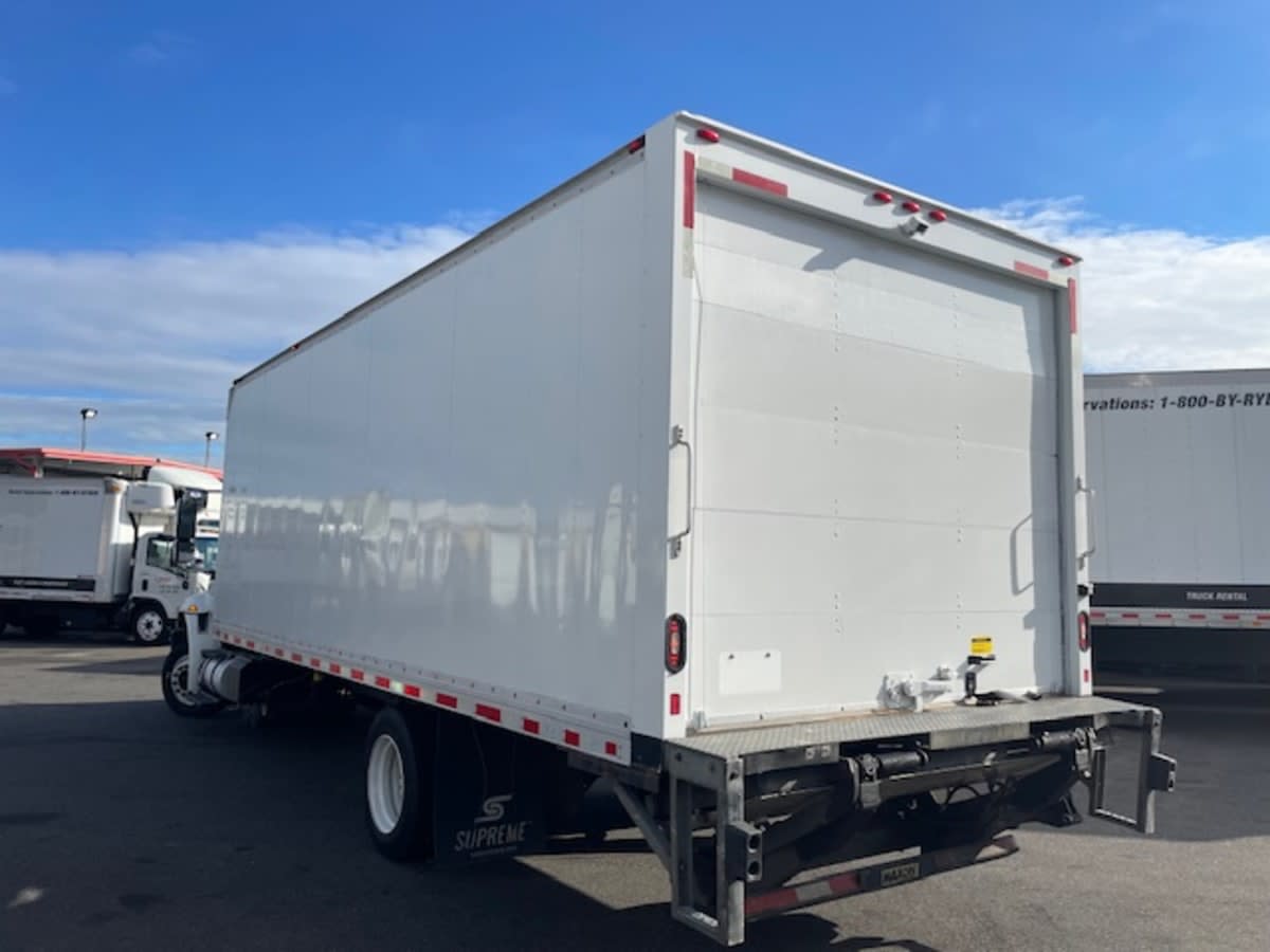 2019 Navistar International 4300 SBA 866370