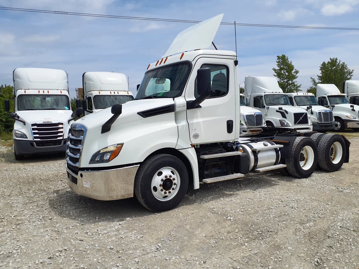2019 Freightliner NEW CASCADIA PX12664 866454