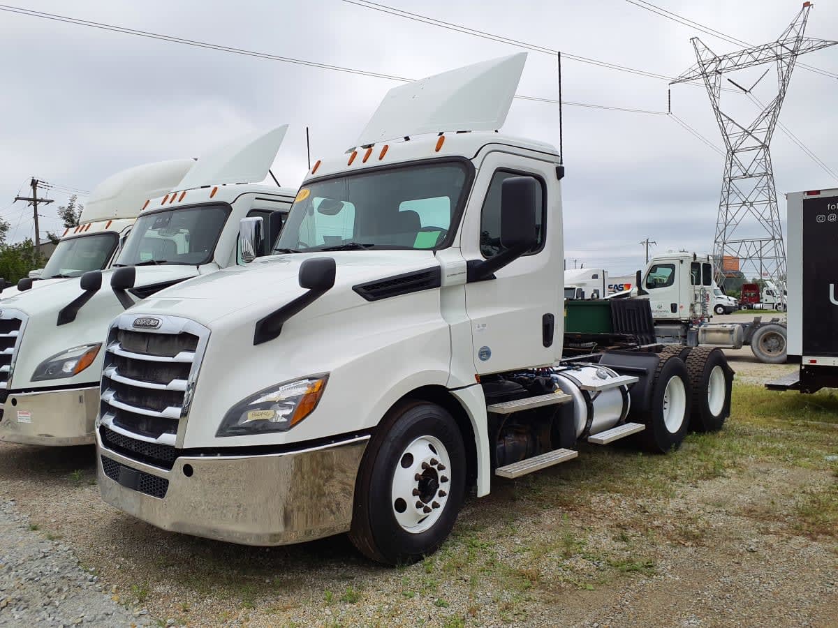 2019 Freightliner NEW CASCADIA PX12664 866456