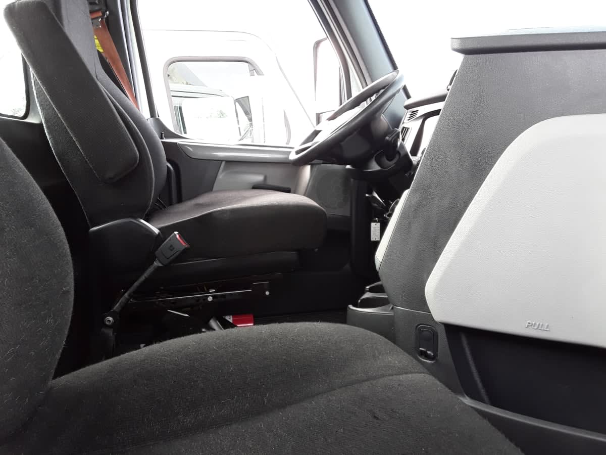 2019 Freightliner/Mercedes NEW CASCADIA PX12664 866457