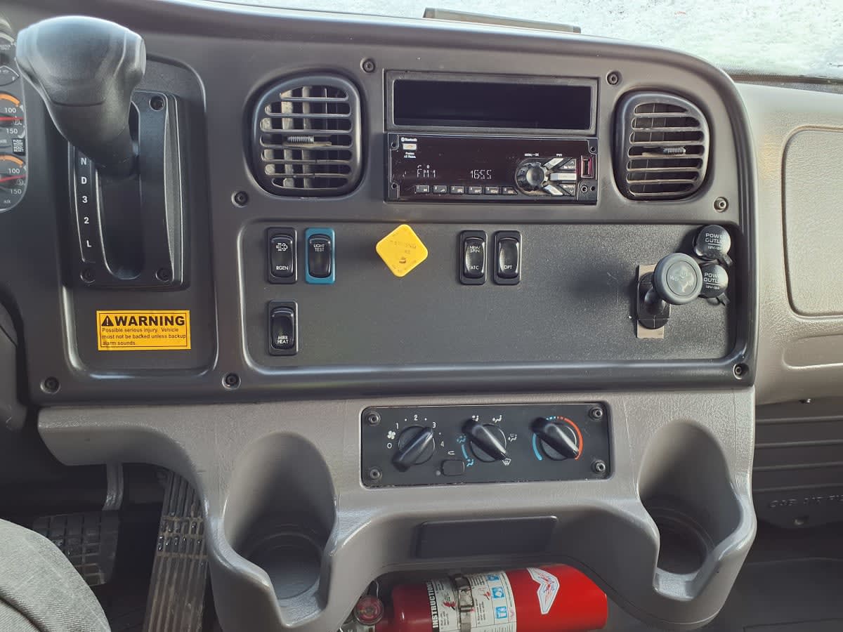 2019 Freightliner/Mercedes M2 106 866468