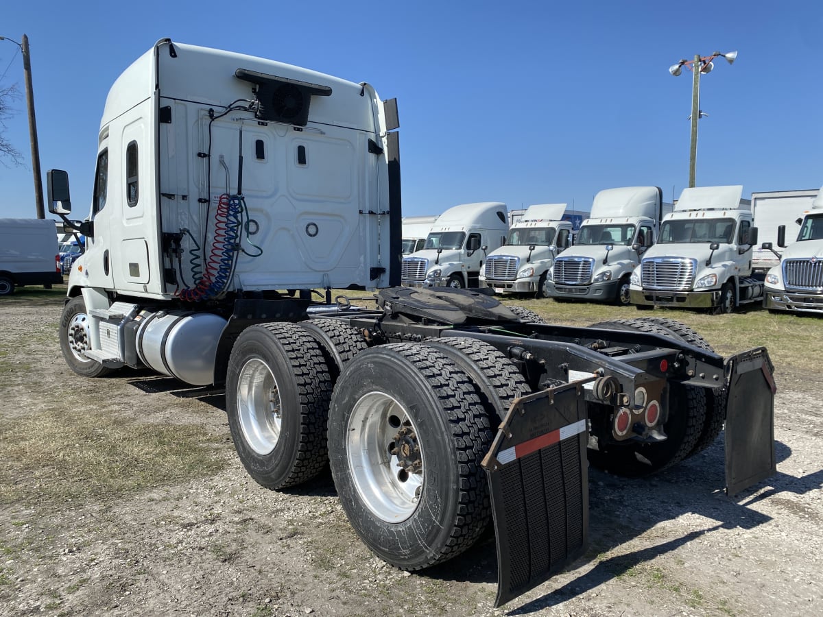 2019 Freightliner/Mercedes CASCADIA 113 866521