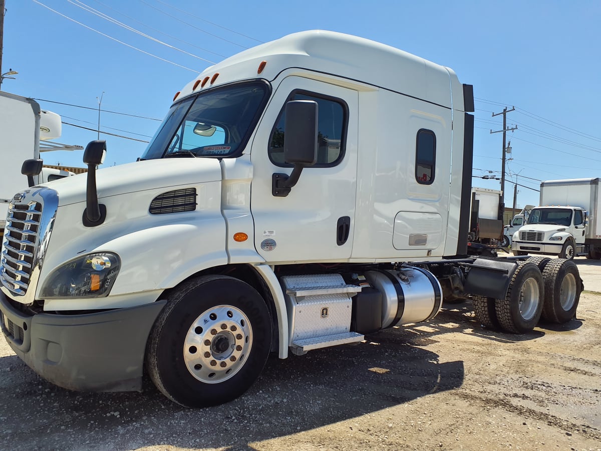 2019 Freightliner/Mercedes CASCADIA 113 866527