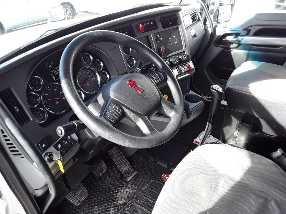 2020 Kenworth Trucks T-680 866589
