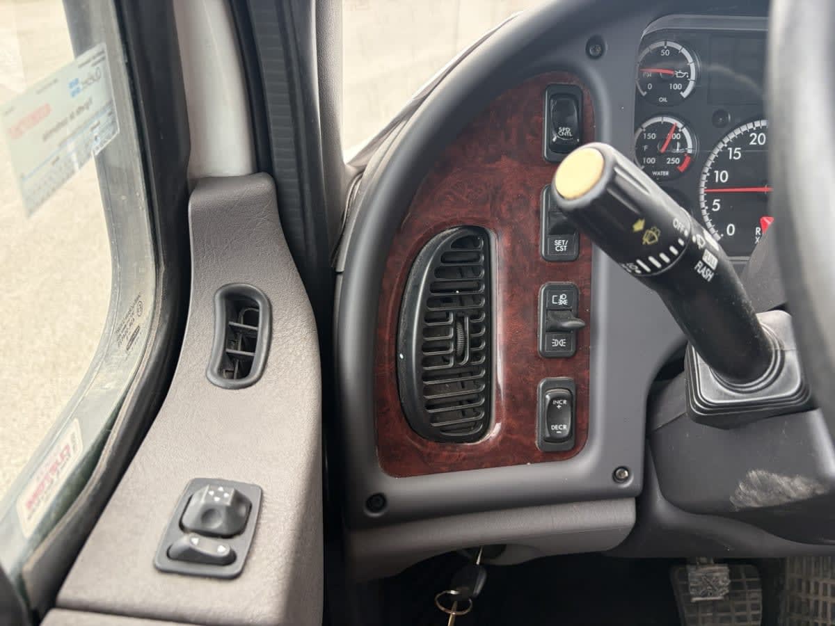 2019 Freightliner/Mercedes M2 106 866638