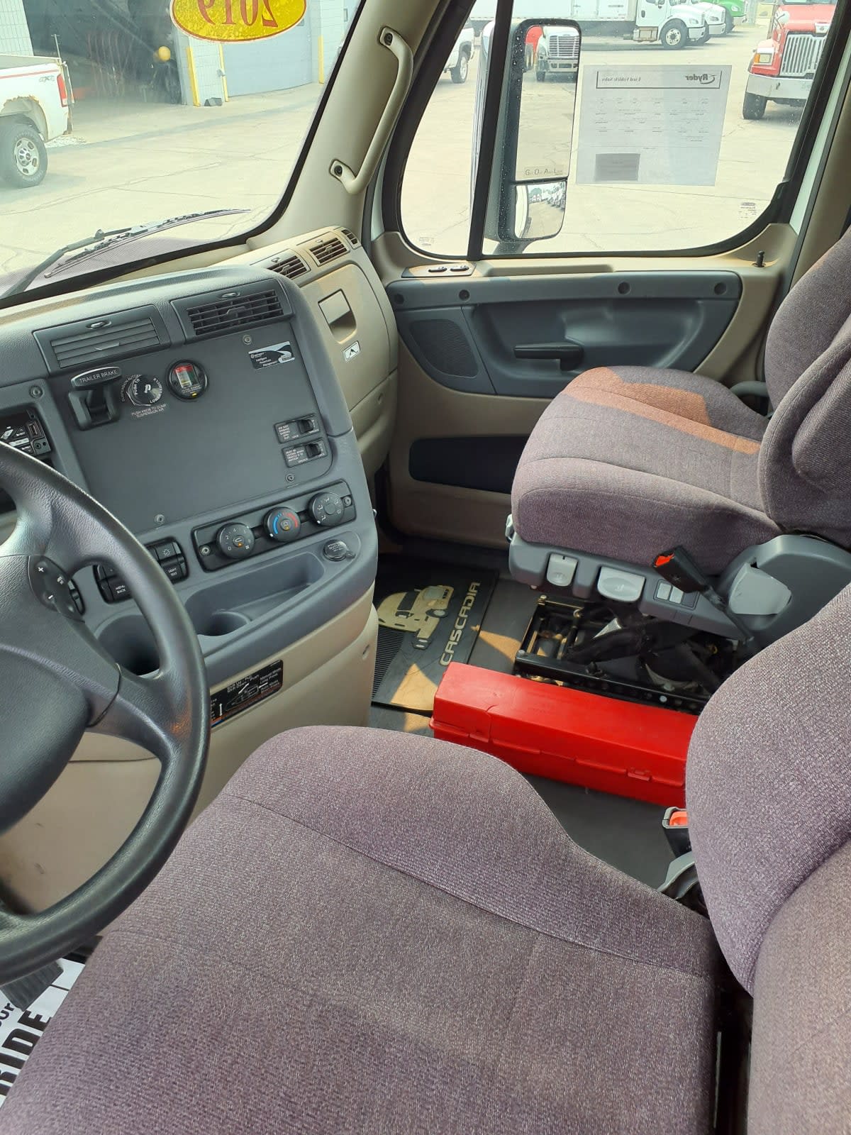 2019 Freightliner/Mercedes CASCADIA 125 866648