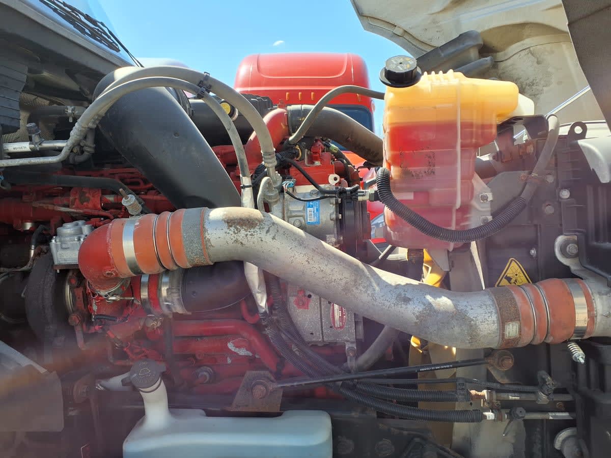 2019 Navistar International LT625 DAYCAB T/A 866688