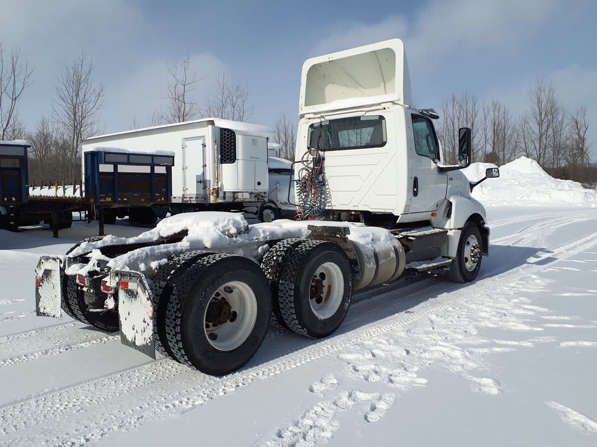 2019 Navistar International LT625 DAYCAB T/A 866697