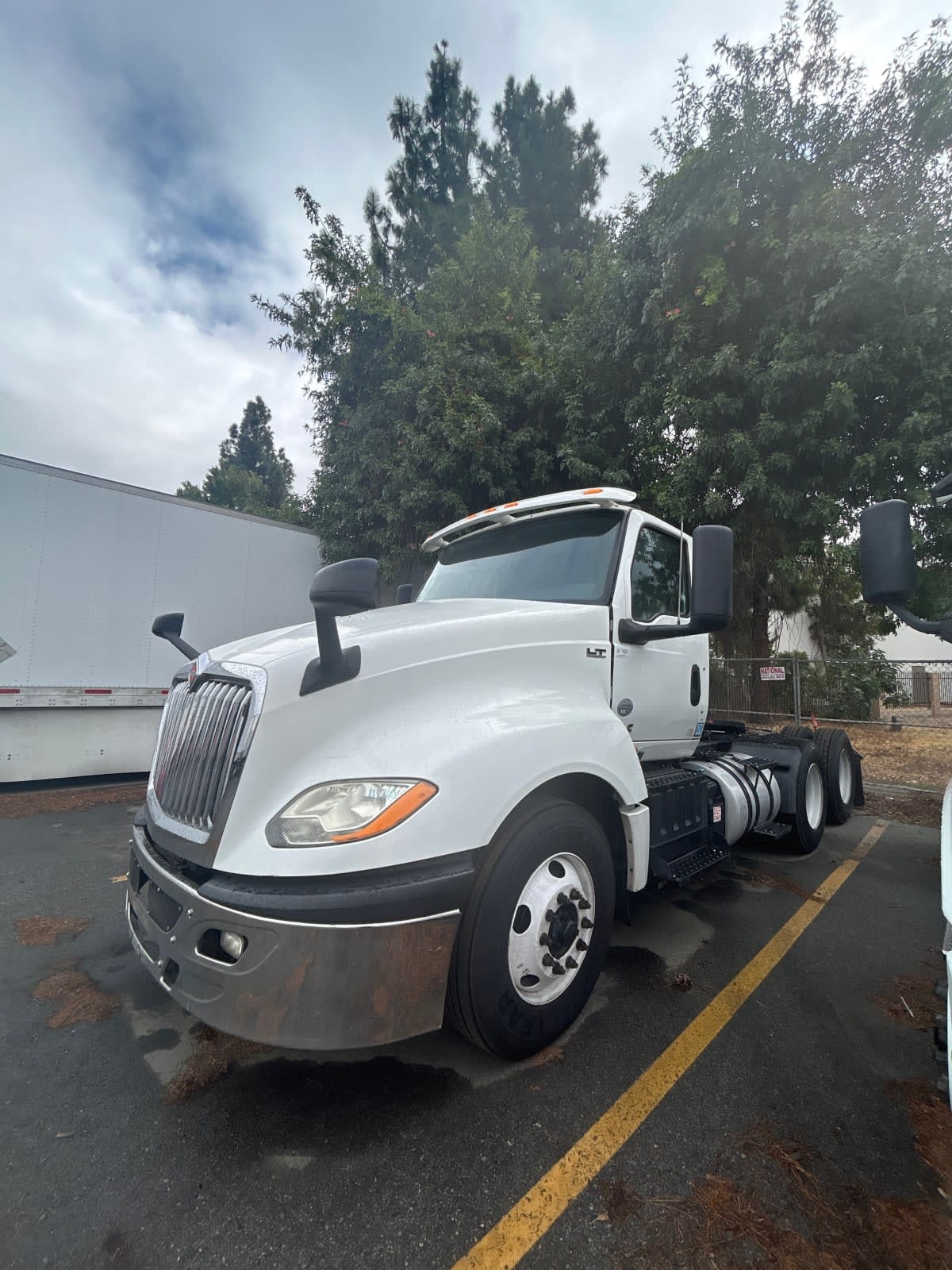2019 Navistar International LT625 DAYCAB T/A 866709