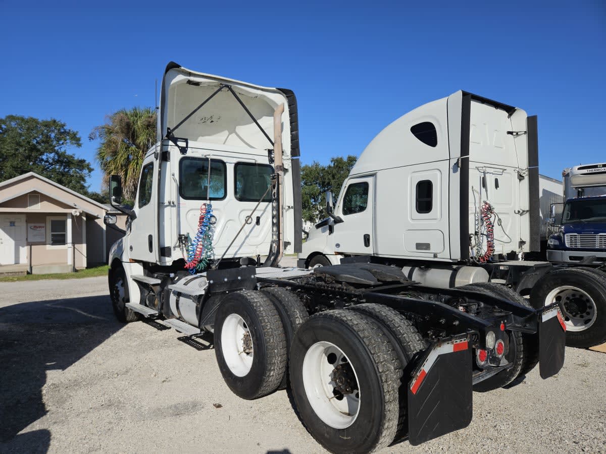2019 Freightliner/Mercedes NEW CASCADIA PX12664 866753