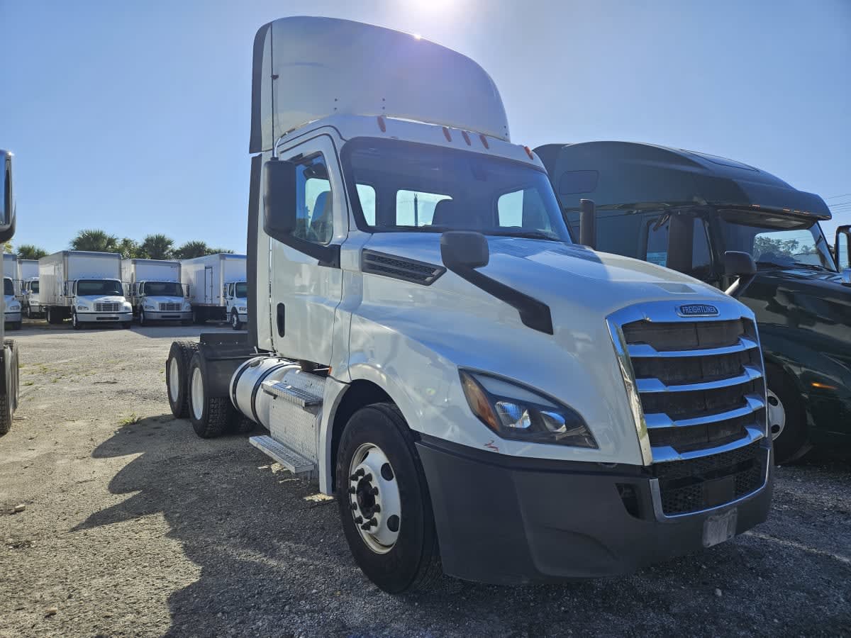 2019 Freightliner/Mercedes NEW CASCADIA PX12664 866753