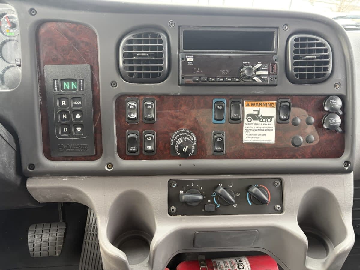 2019 Freightliner/Mercedes M2 106 866773