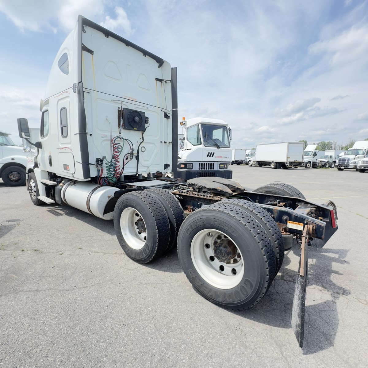 2019 Freightliner/Mercedes CASCADIA 125 866825