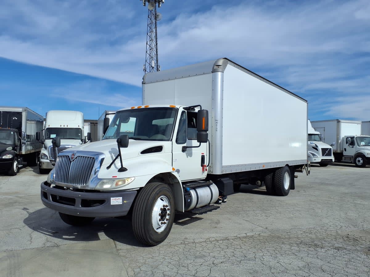 2019 Navistar International 4300 SBA 866836