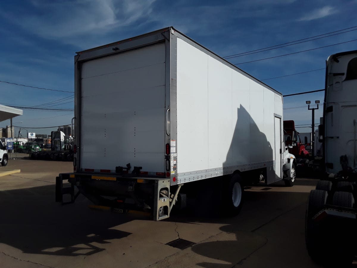 2019 Navistar International 4300 SBA 866838