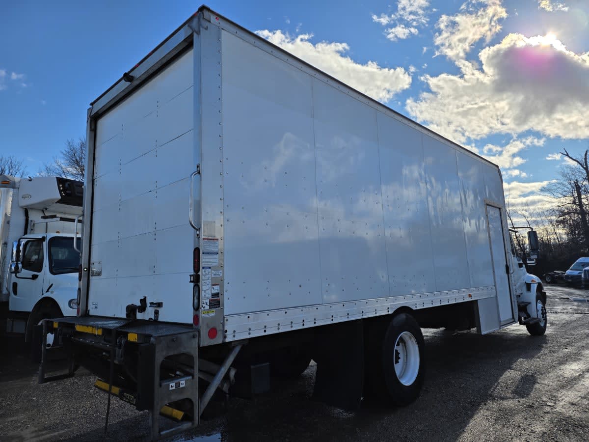 2019 Navistar International 4300 SBA 866858