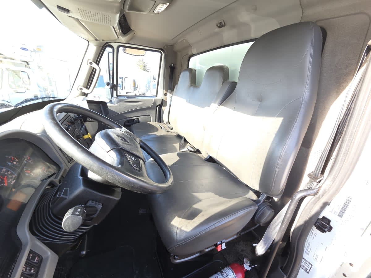 2019 Navistar International 4300 SBA 866858