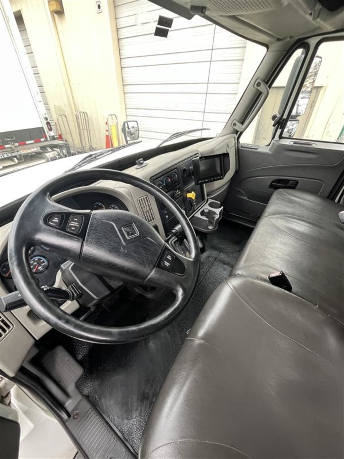 2019 Navistar International 4300 SBA 866867