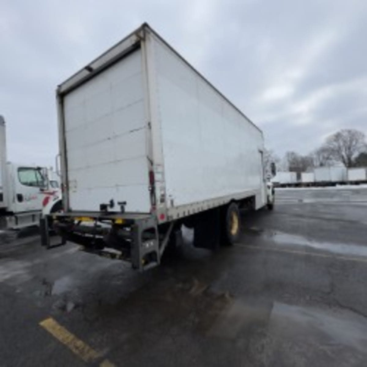 2019 International 4300 in Syracuse, NY — photo 4