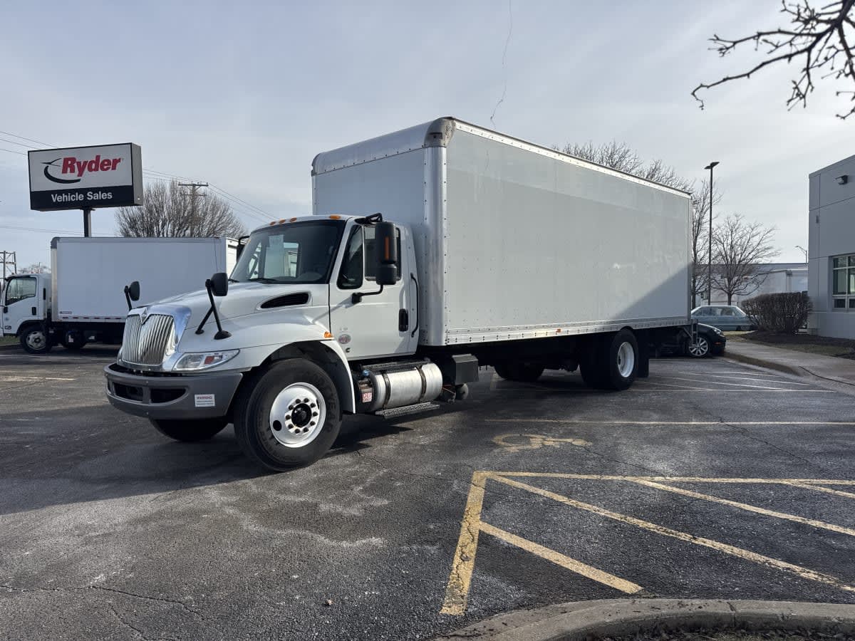 2019 Navistar International 4300 SBA 866884