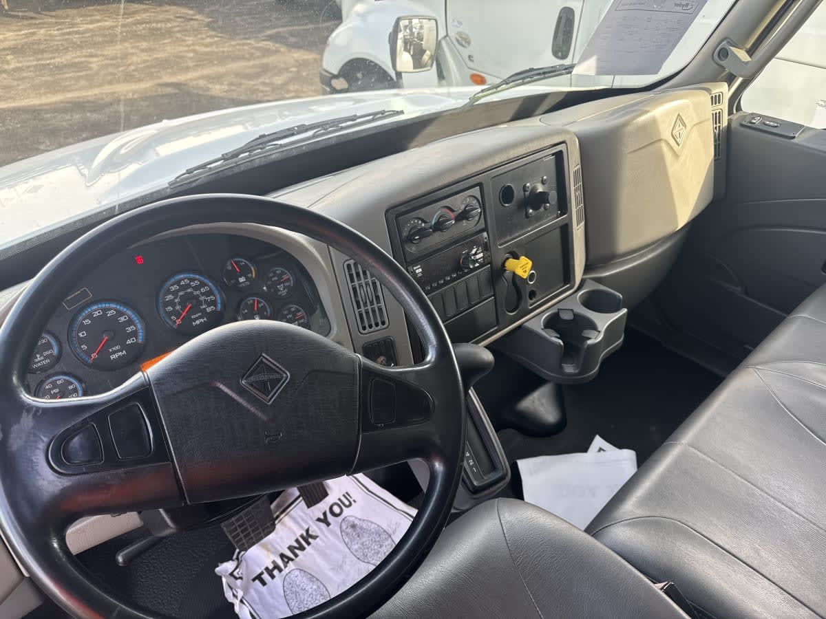 2019 Navistar International 4300 SBA 866884