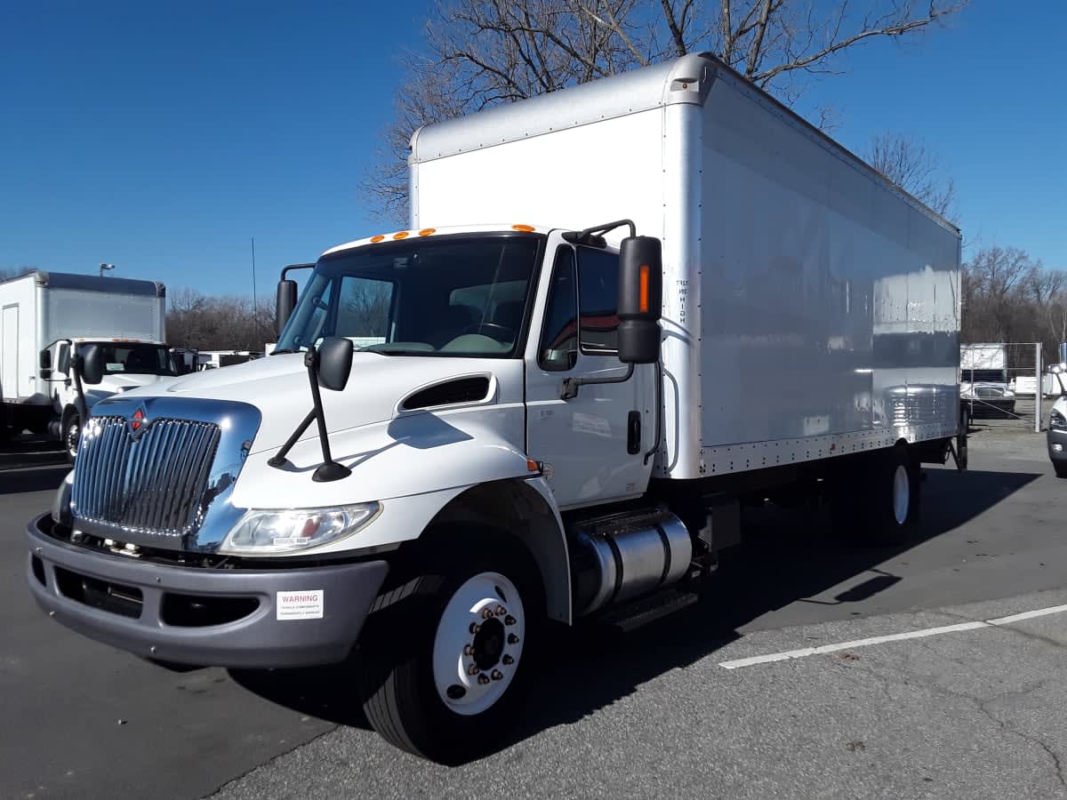 2019 Navistar International 4300 SBA 866896