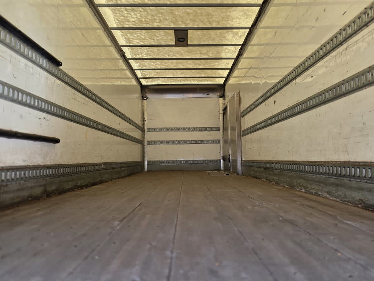 2019 Navistar International 4300 SBA 866897