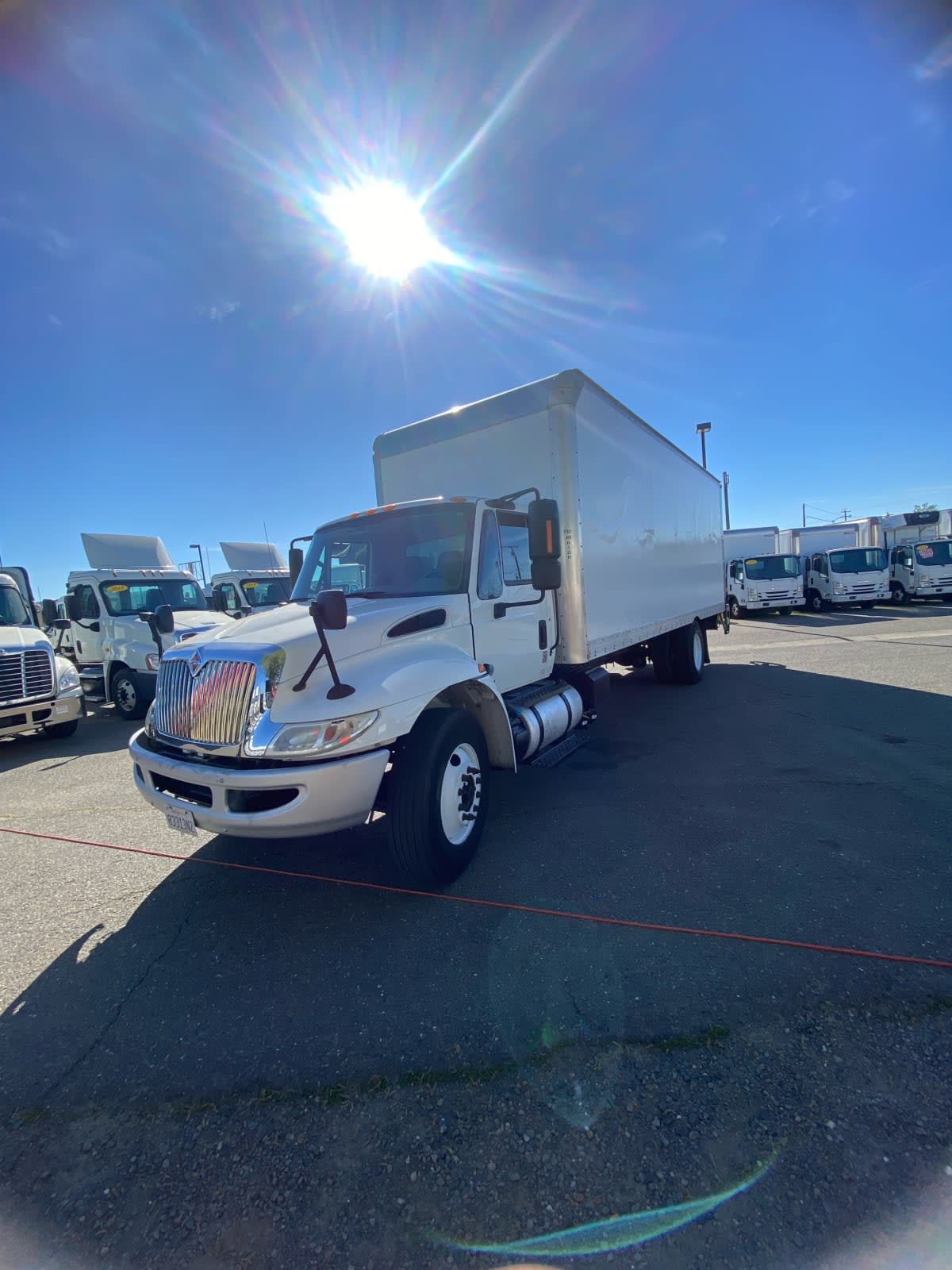 2019 Navistar International 4300 SBA 866905