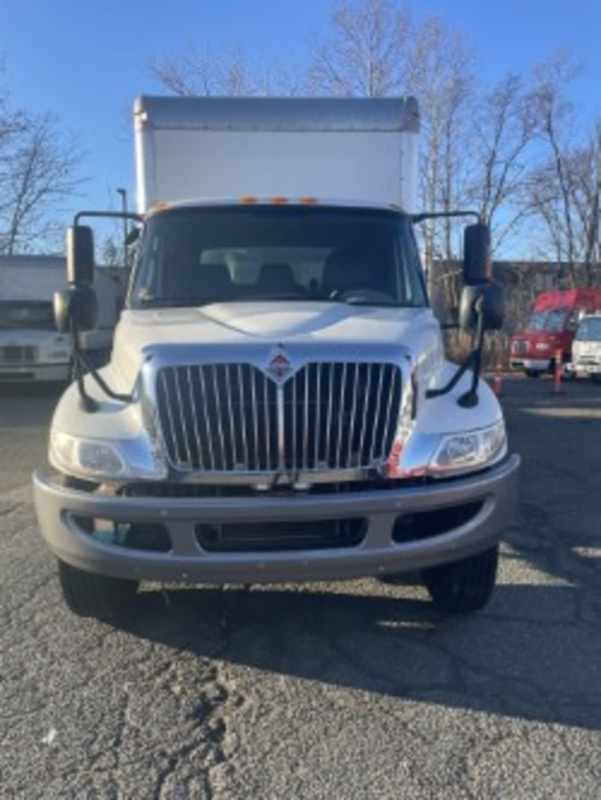 2019 Navistar International 4300 SBA 866918