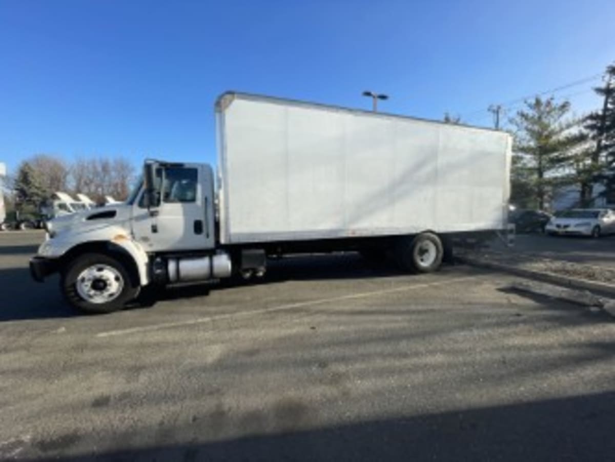2019 Navistar International 4300 SBA 866920
