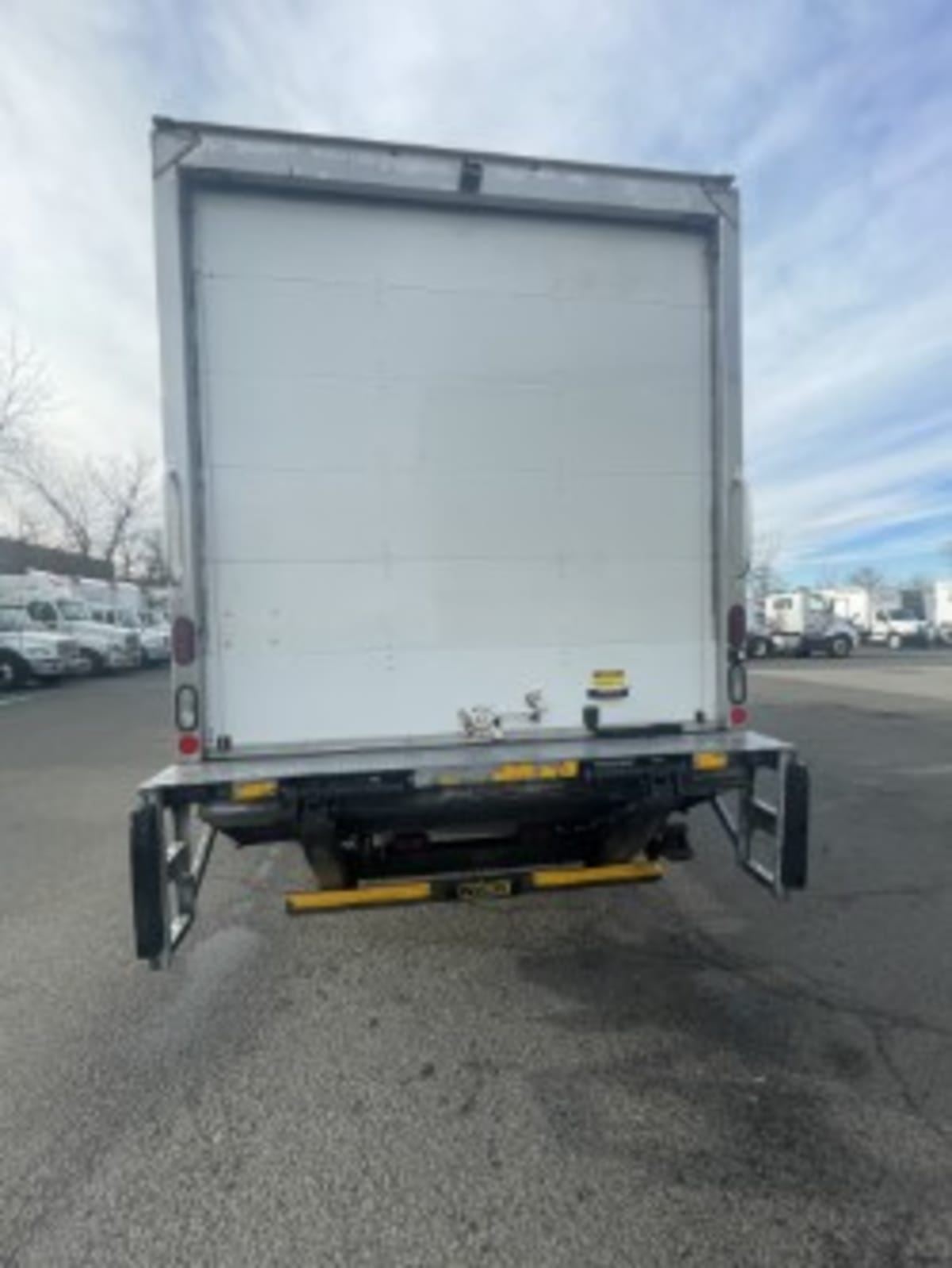 2019 Navistar International 4300 SBA 866921