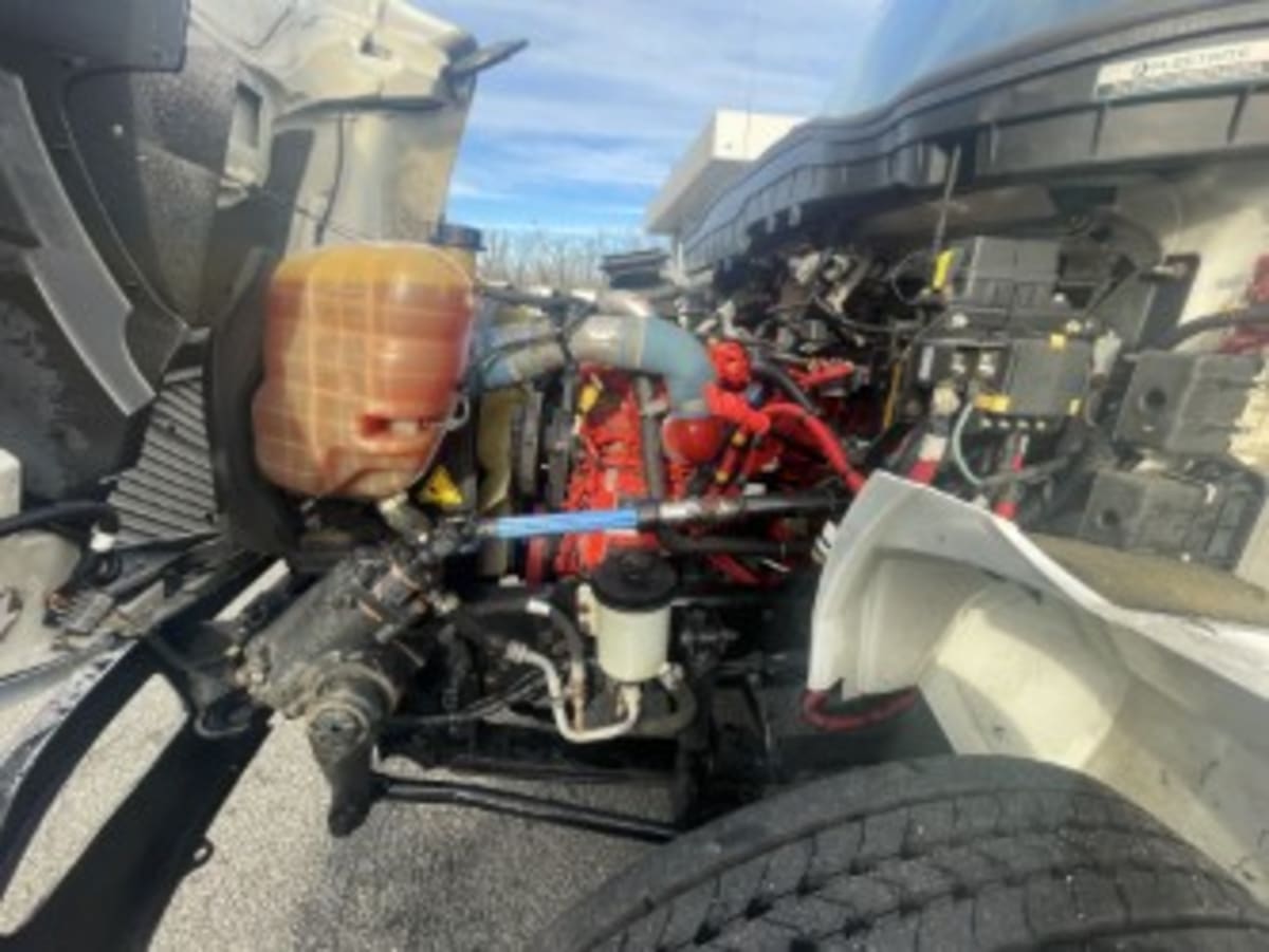 2019 Navistar International 4300 SBA 866921