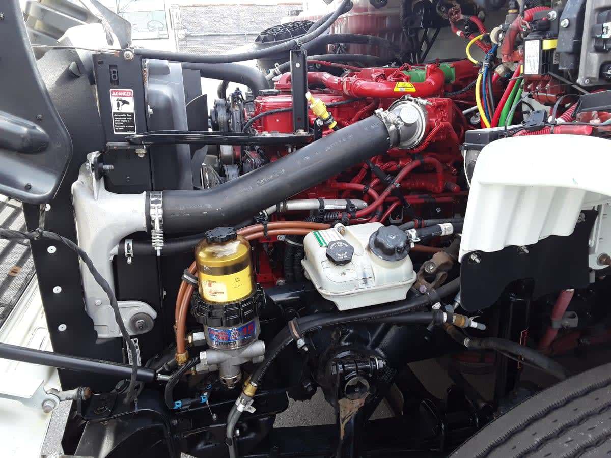 2019 Freightliner/Mercedes M2 106 866945