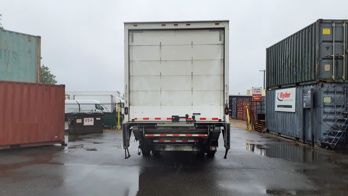 2019 Freightliner/Mercedes M2 106 867074